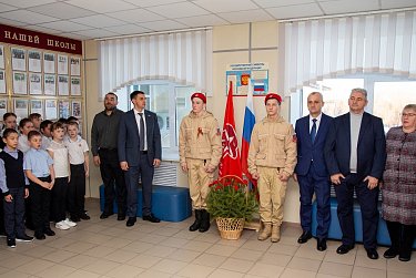 На родине Героя